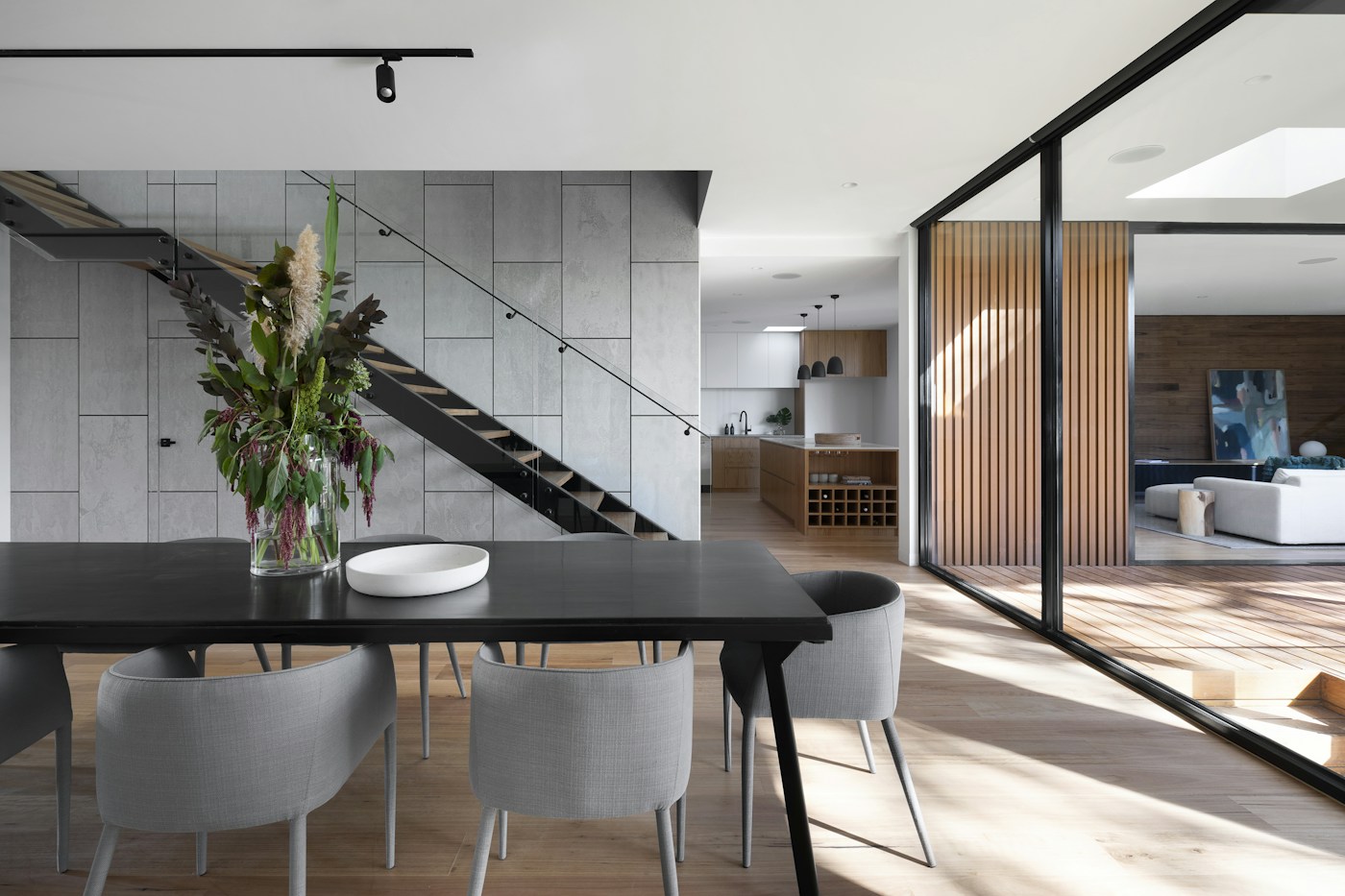 Licht penthouse met een royaal dakterras
